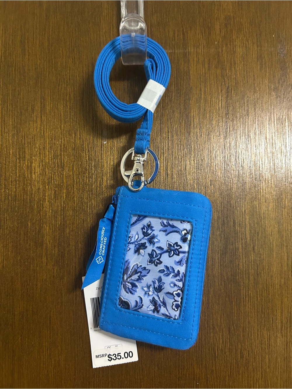 Vera Bradley Blue Badge ID Holder with Lanyard - Lightweight Card Wallet - Picture 3 of 3